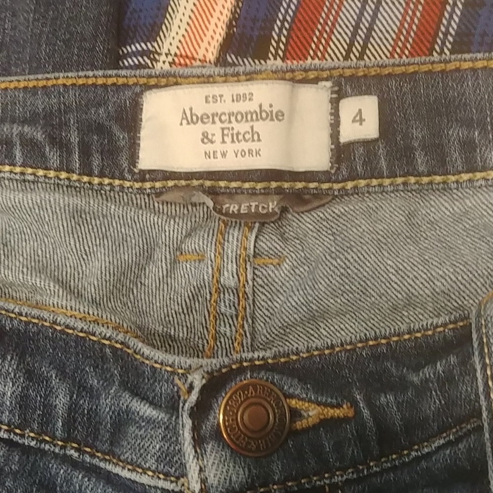 Abercrombie & Fitch Low Rise Stretch - Picture 2 of 3